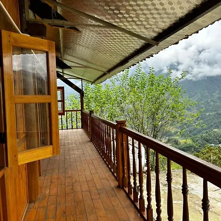 Nomadtrails Lodge Sa Pa Exterior photo